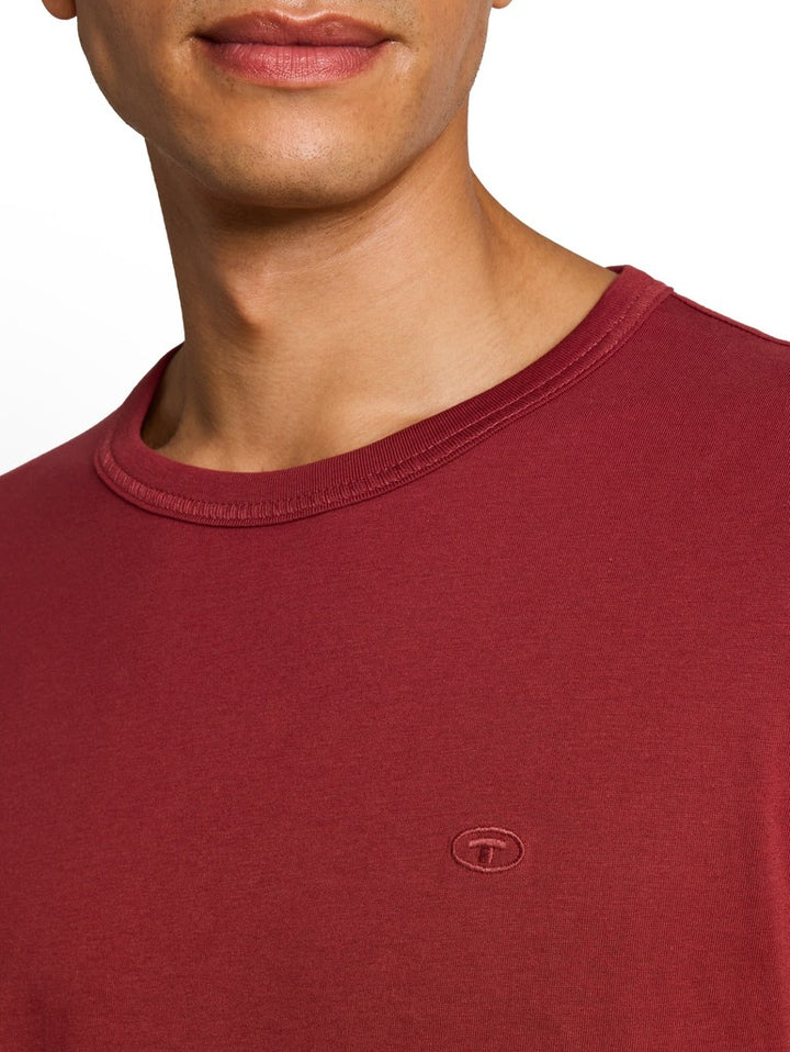 BASIC LONGSLEEVE T-SHIRT