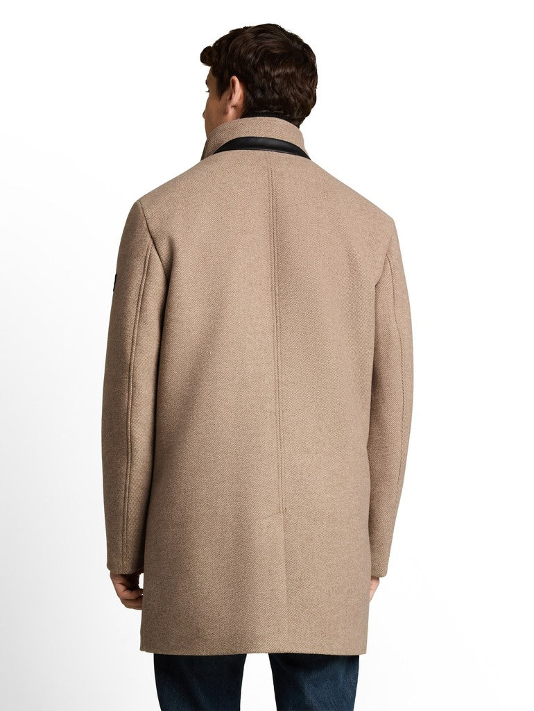 WOOL COAT WITH STAND-UP INSERT
