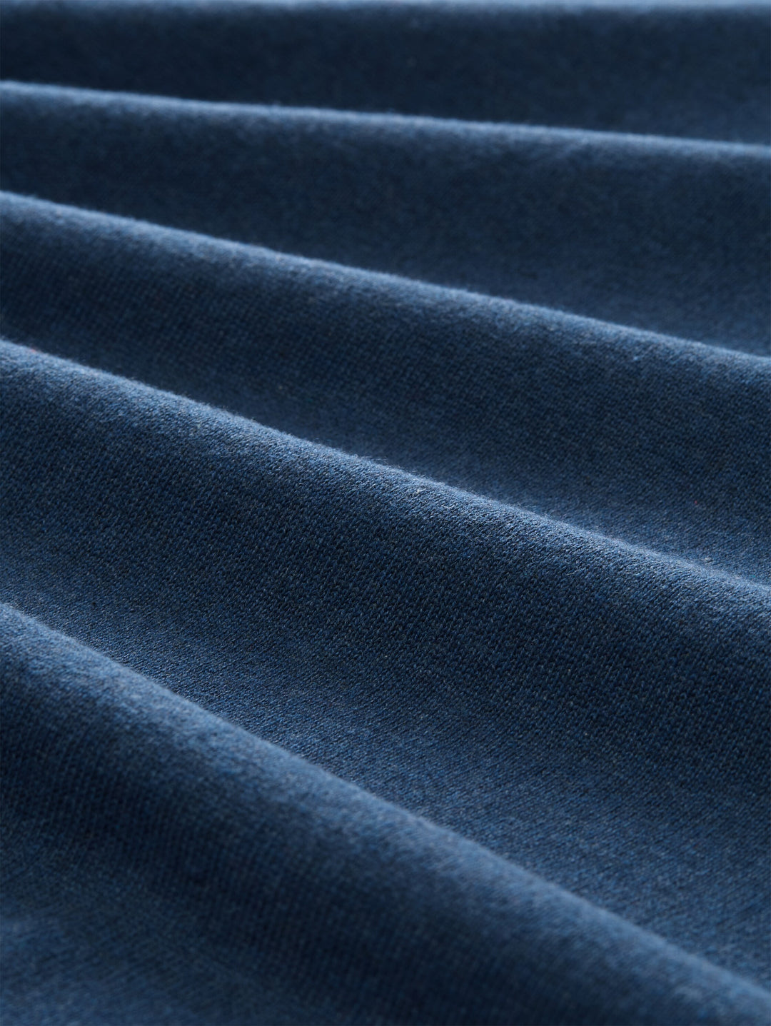 BASIC CREWNECK KNIT