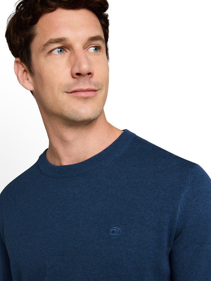 BASIC CREWNECK KNIT