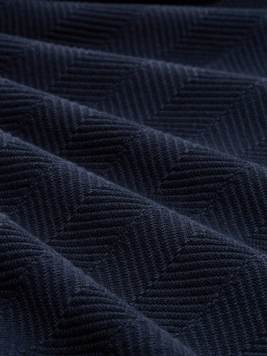 TWO TONE HERRINGBONE CREW NECK KNIT