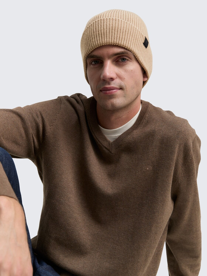 COSY WOOL BLEND KNITTED HAT