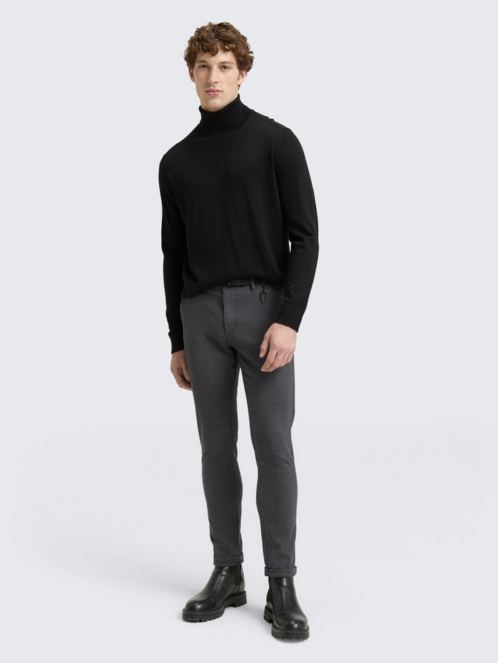 BASIC TURTLENECK KNIT