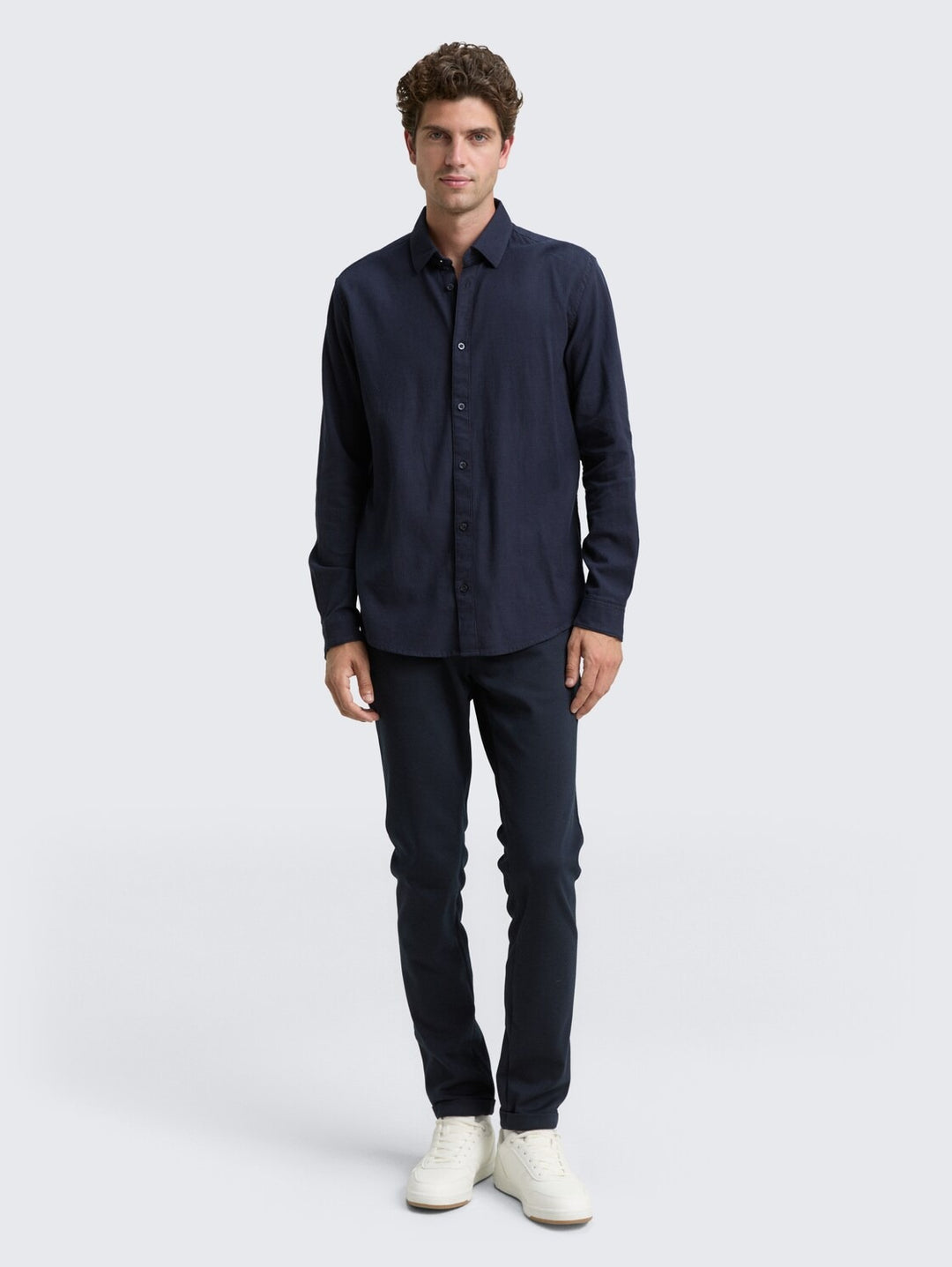 FITTED STRUCTURED STRETCH SHIRT