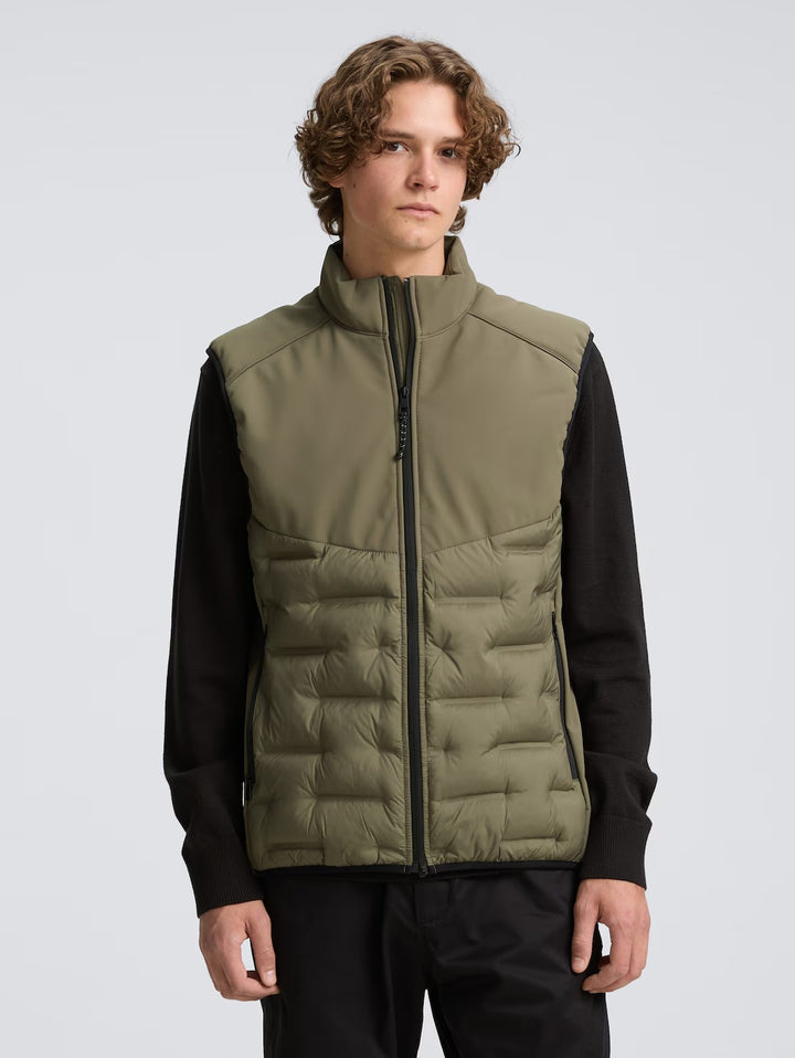 HYBRID VEST