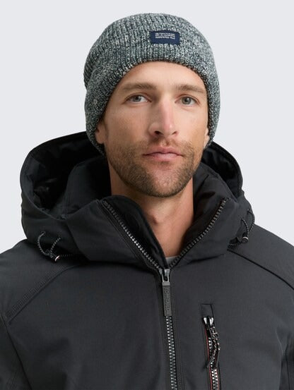 MULTI COLOR STRUCTURED KNIT HAT