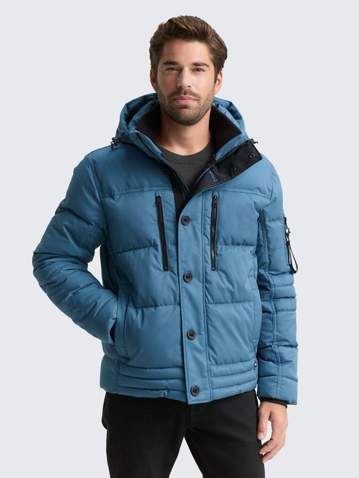 PUFFER JACKET WITH HOOD
