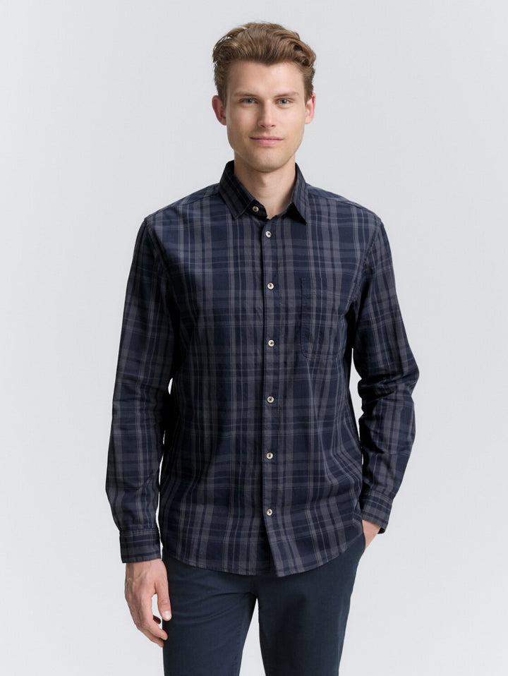TONAL CHECK OXFORD SHIRT