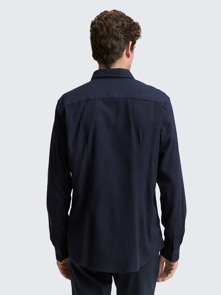 FITTED STRUCTURED STRETCH SHIRT