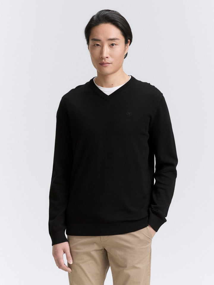 BASIC V-NECK KNIT