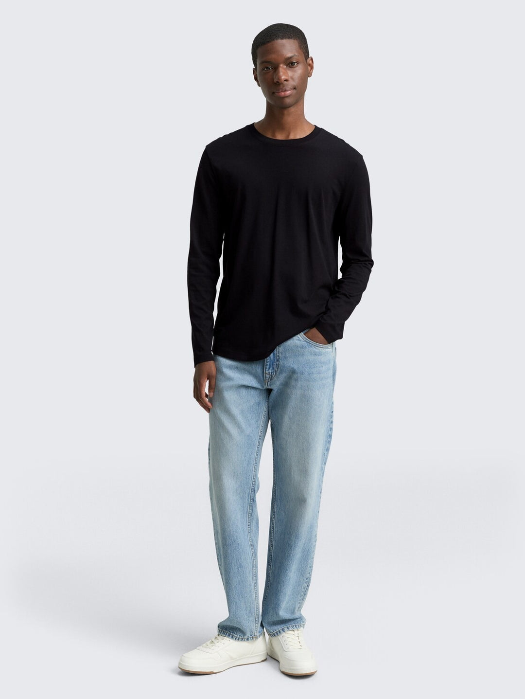 SOLID ROUNDED HEM LONGSLEEVE