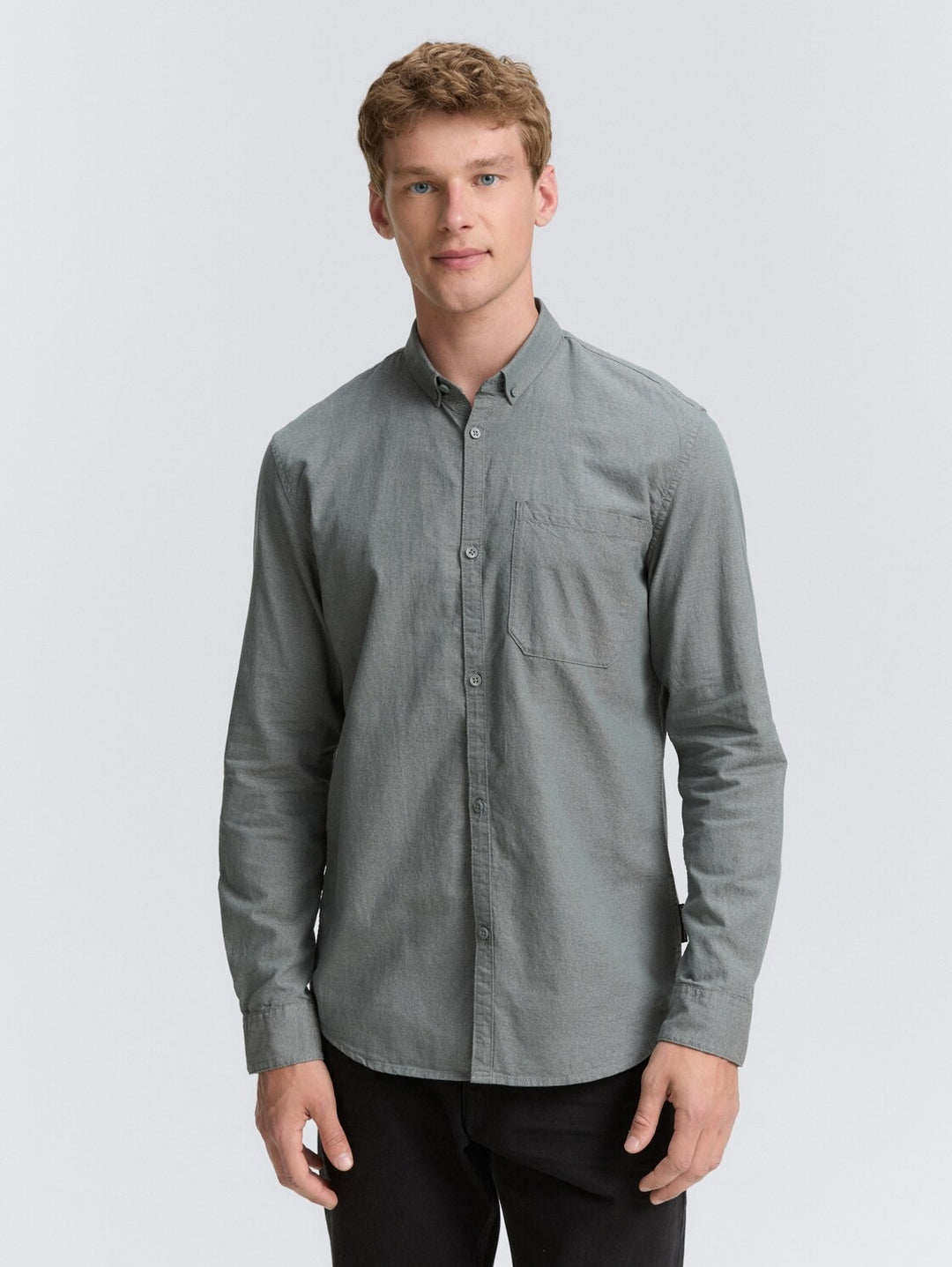 STRUCTURED SHIRT