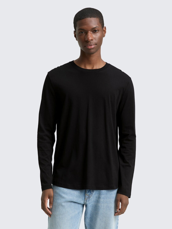 SOLID ROUNDED HEM LONGSLEEVE