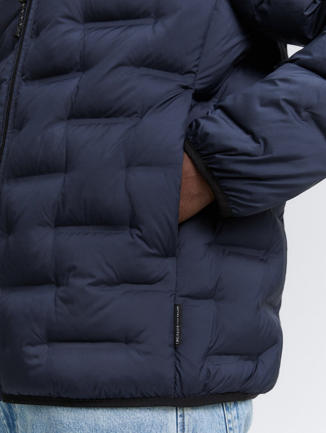LIGHT PUFFER JACKET