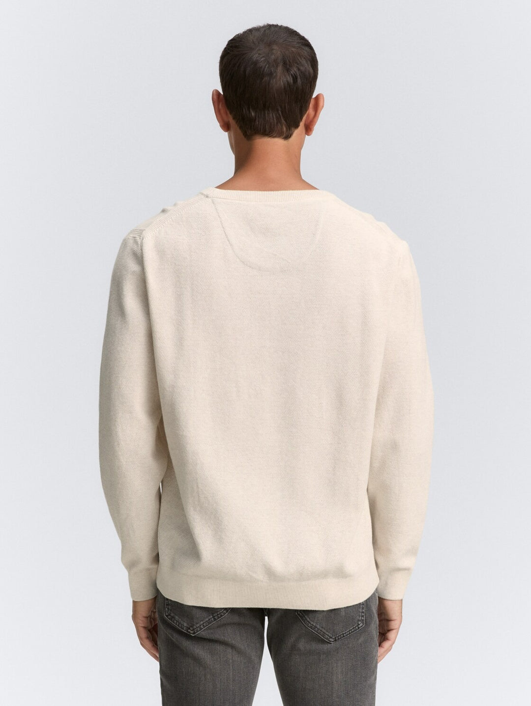 STRUCTURED CREWNECK KNIT