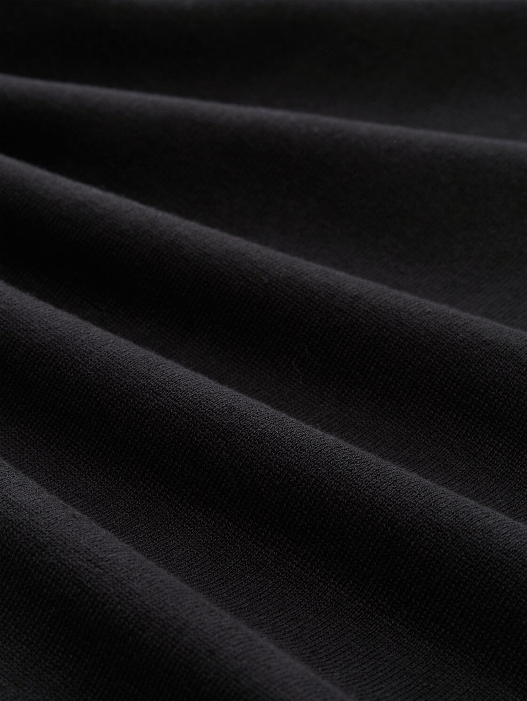 BASIC TURTLENECK KNIT