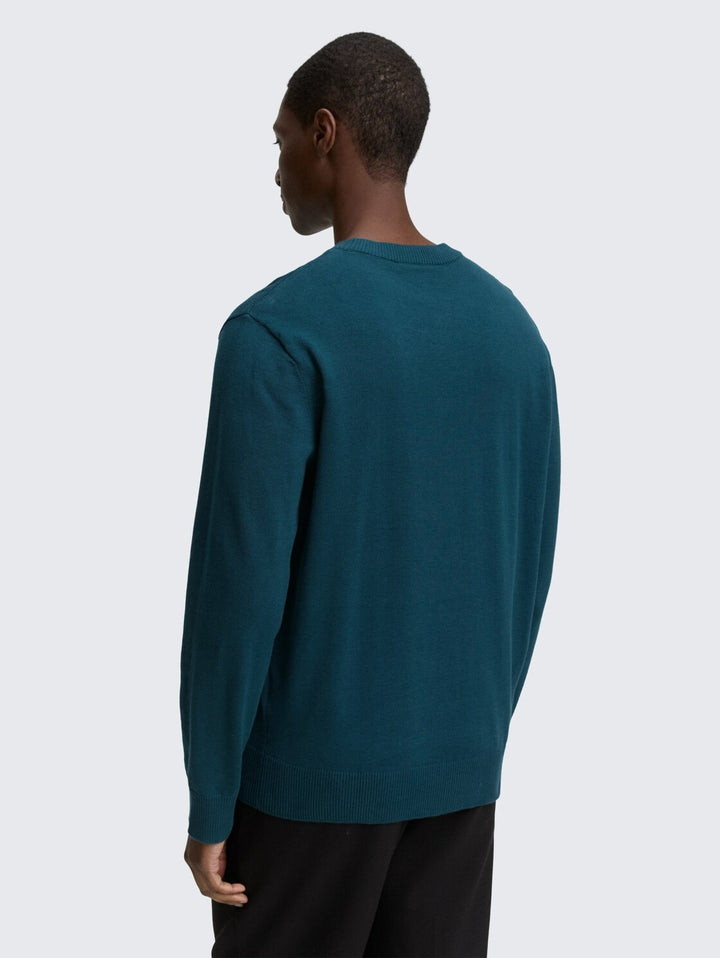 BASIC CREWNECK KNIT