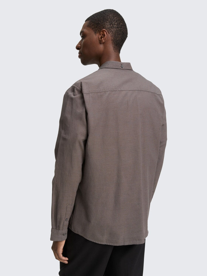 STRUCTURED SHIRT