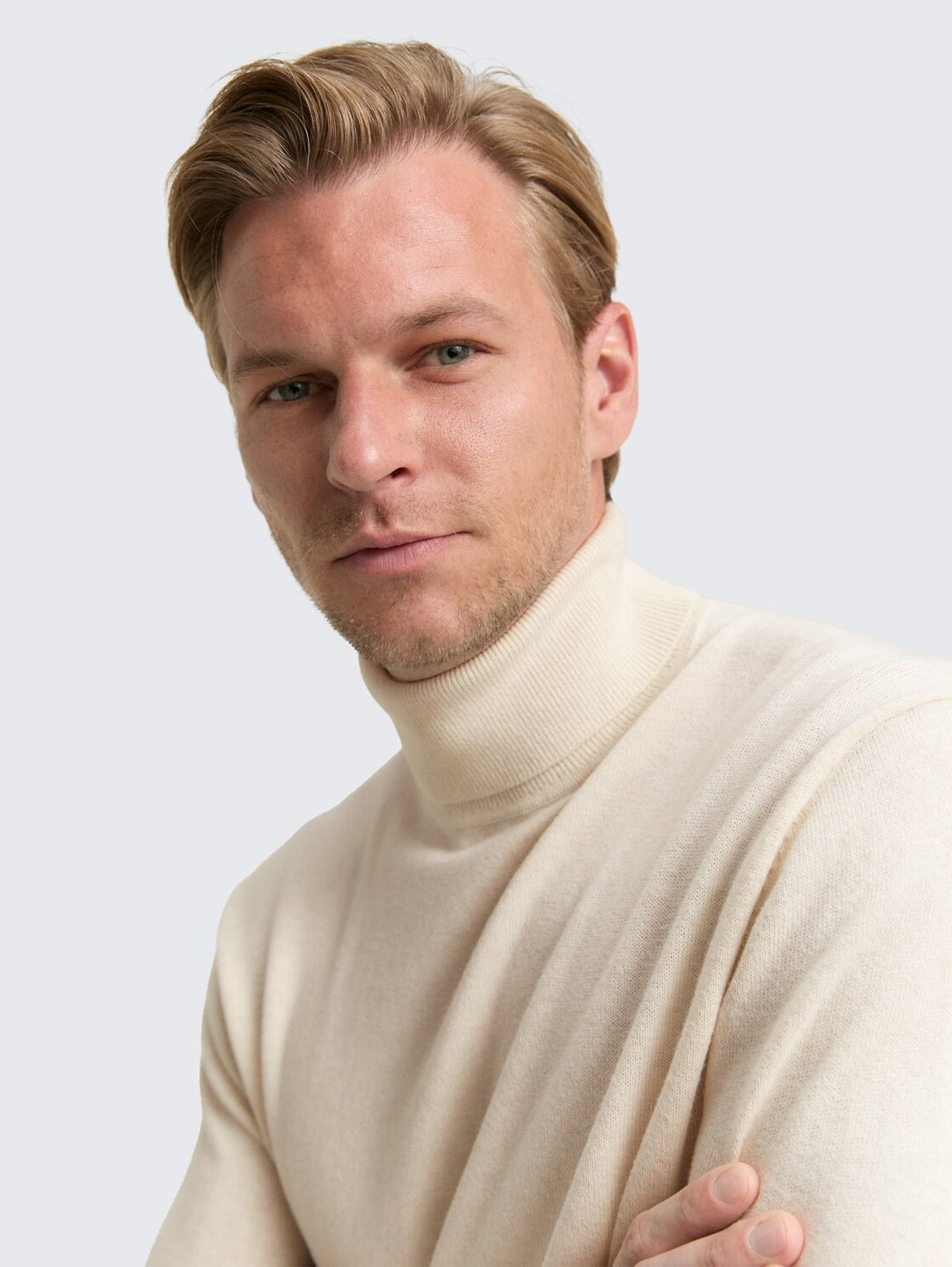 COTTON CASHMERE TURTLENECK KNIT