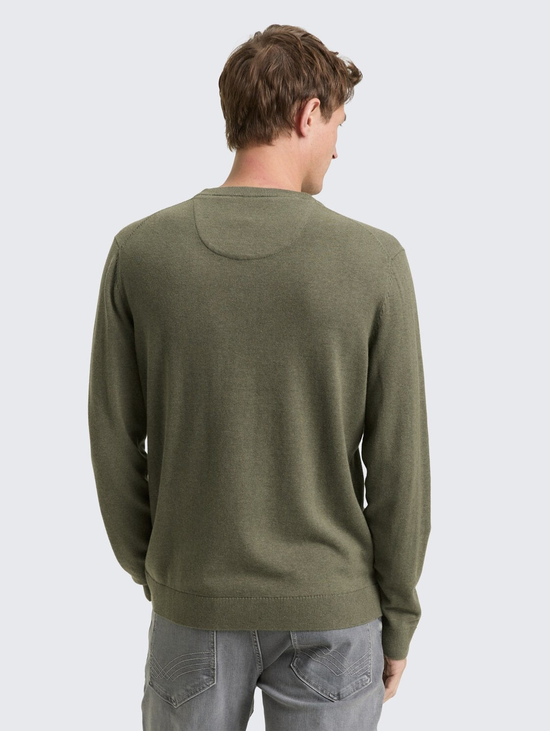 BASIC CREWNECK KNIT