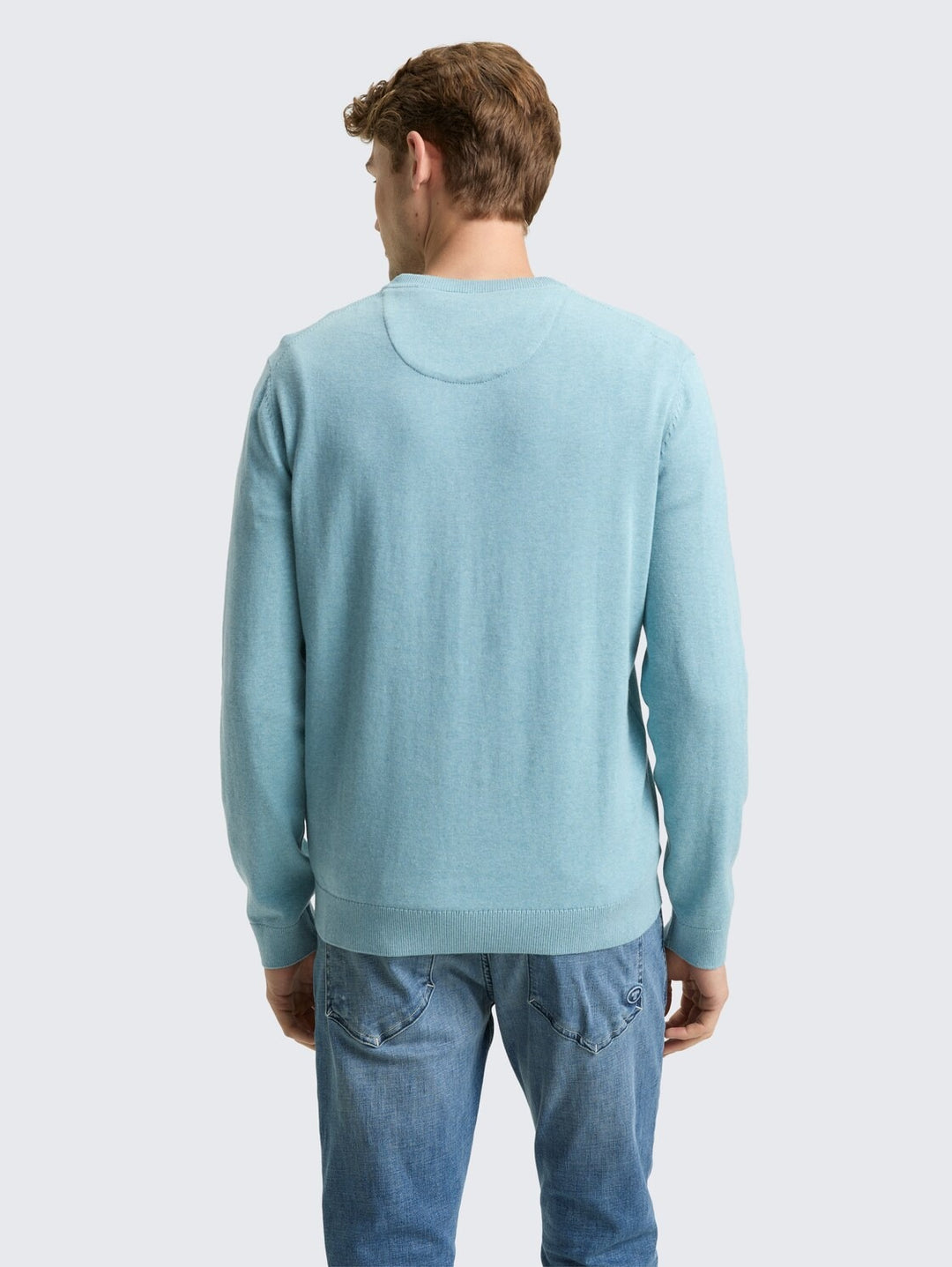 BASIC CREWNECK KNIT
