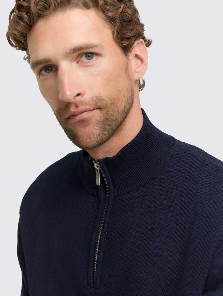 KNITTED HERRINGBONE TROYER