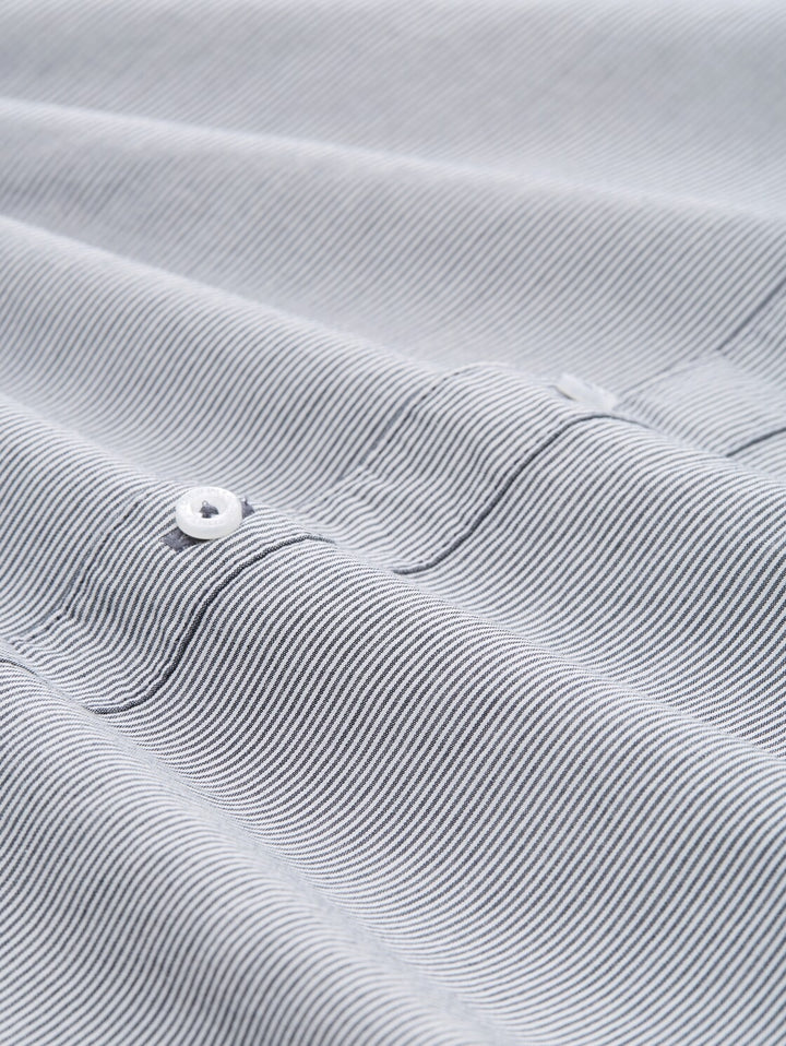 FITTED STRIPED SHIRT