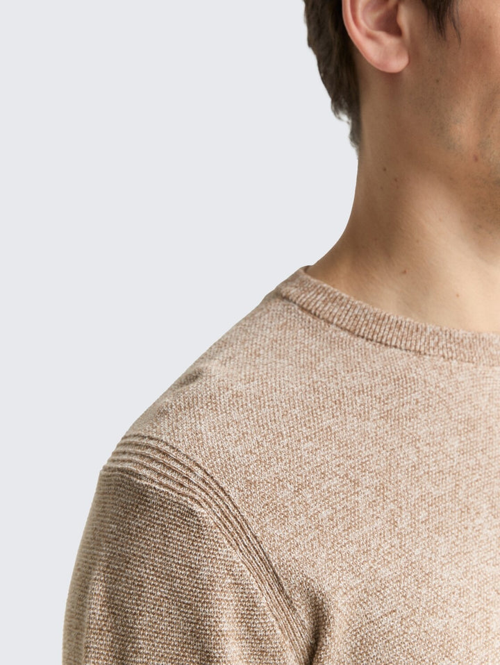 STRUCTURED CREWNECK KNIT