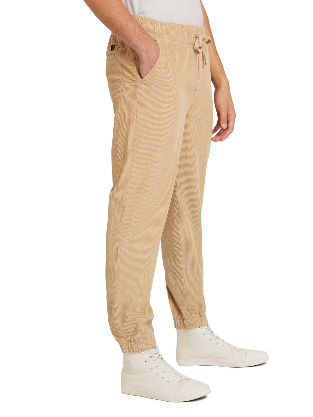 RELAXED CORDUROY JOGGER