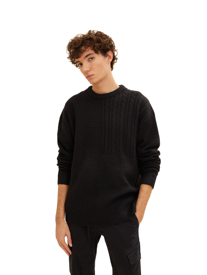 relaxed cable knit pullover